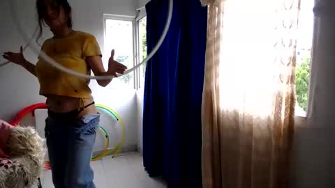 moon1 online show from 03.25.26