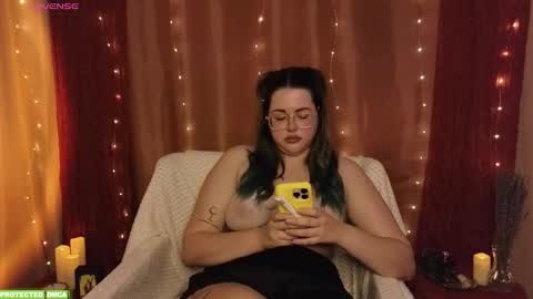 Tina. Im topless model  online show from 09.30.25