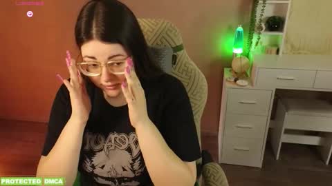 Tina. Im topless model  online show from 02.22.26