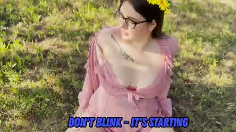 Tina. Im topless model  online show from 03.03.26