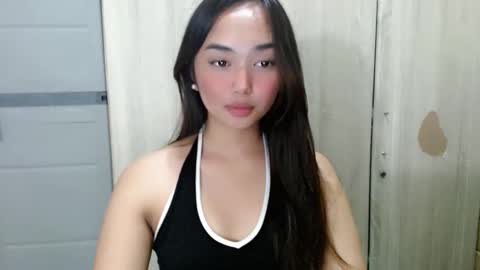 Snapshot of sunkist_mwhh chatting on 02.01.26 harley online show from 02.01.26