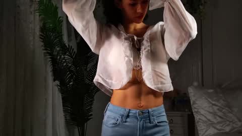 sunluscious online show from 01.17.26