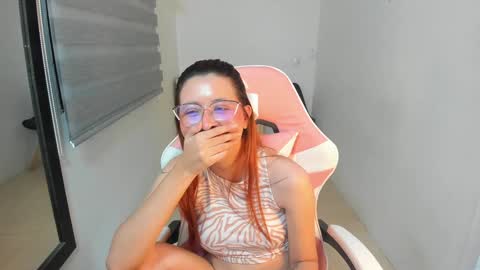 Snapshot of sunn_ray chatting on 01.19.25 IG zsun ray0 online show from 01.19.25