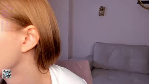 Lily online show from 03.06.25