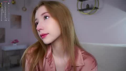 Lily online show from 09.25.25