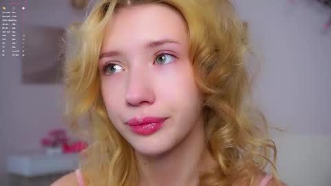 Snapshot of sunnmoonn chatting on 02.27.26 Lily online show from 02.27.26