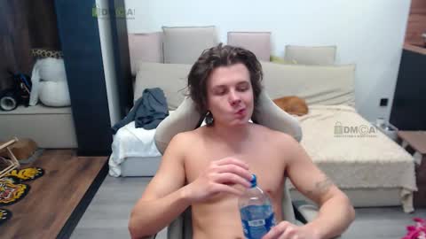 Alice and Sergey online show from 02.22.26