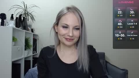 Naomi online show from 01.02.25