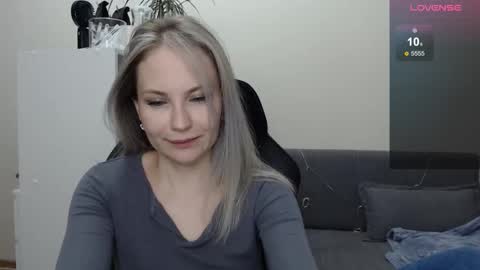 Naomi online show from 01.09.25