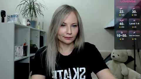 Naomi online show from 11.30.25