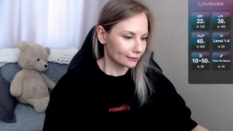 Naomi online show from 03.30.26