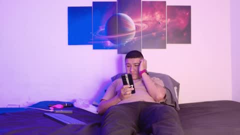 Christian Vanessa online show from 12.17.25