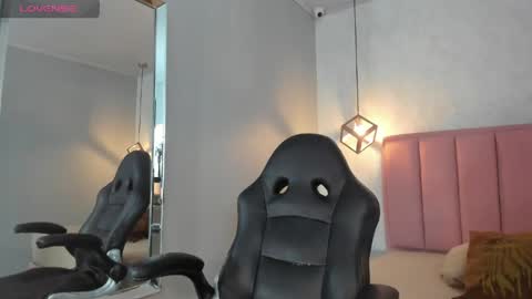  S U N N Y online show from 04.20.26