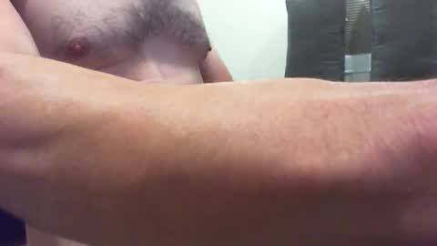 Snapshot of sunnyd59690 chatting on 10.21.25 Sunnyd5969 online show from 10.21.25