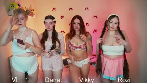 Fia  -  TG -  Mia -  Alice -  online show from 01.13.25