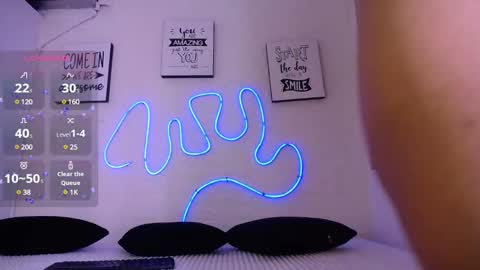 Snapshot of sunnygilmore chatting on 03.10.25 Sunny online show from 03.10.25