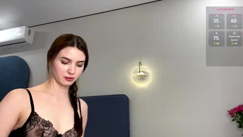 Christina online show from 03.24.26