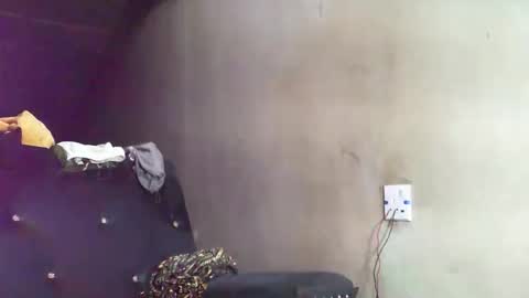 Sunnyblack2 online show from 10.19.25