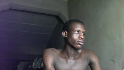 Sunnyblack2 online show from 11.17.25