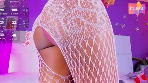 Snapshot of sunnypage chatting on 09.11.25 online show from 09.11.25