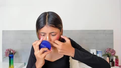 sunnywhitee online show from 04.09.26