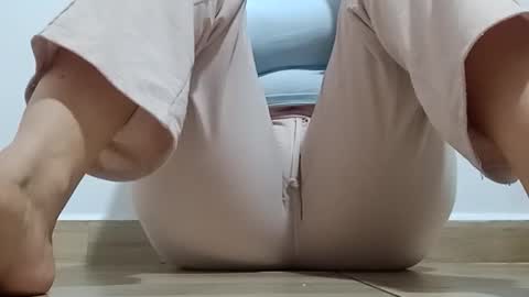 Annie online show from 02.02.26