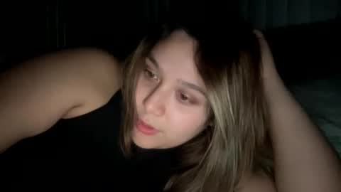 sunshinemae09 online show from 12.20.25