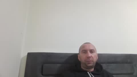 super42835015 online show from 01.03.25