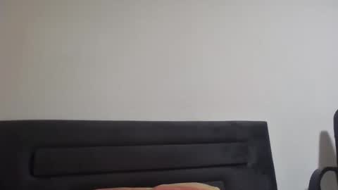 super42835015 online show from 09.29.25