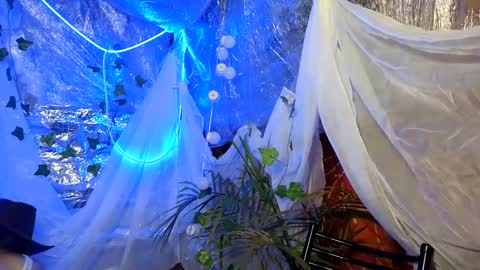 super jony and Marta GMT 1300-1800 every day online show from 10.16.25