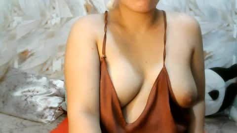 Snapshot of superb_ass25 chatting on 07.29.26 KIMZY online show from 07.29.26