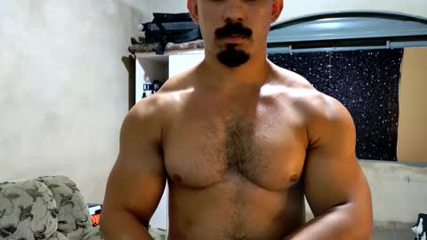 Snapshot of superbigmr chatting on 04.11.26 james online show from 04.11.26
