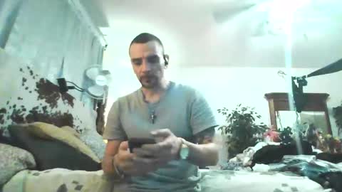 Snapshot of superd512 chatting on 02.03.25 Guero Cash online show from 02.03.25