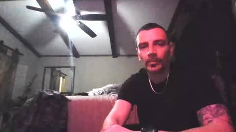 Snapshot of superd512 chatting on 02.14.25 Guero Cash online show from 02.14.25