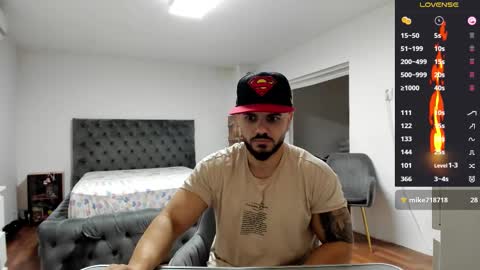 supermanboyxxl online show from 11.21.25