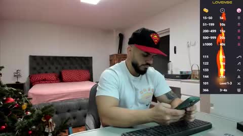 supermanboyxxl online show from 12.15.25