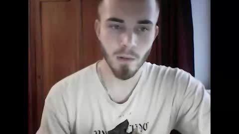 Snapshot of supermanqsky chatting on 12.08.24 SupermanQSky online show from 12.08.24