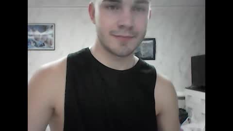 Snapshot of supermanqsky chatting on 12.28.24 SupermanQSky online show from 12.28.24