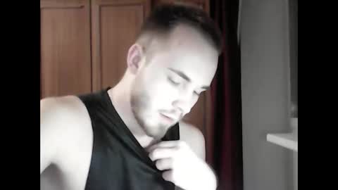 Snapshot of supermanqsky chatting on 01.21.25 SupermanQSky online show from 01.21.25