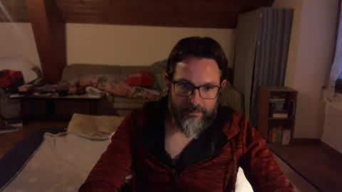 Snapshot of supersquirrel81 chatting on 10.09.25 supersquirrel81 online show from 10.09.25