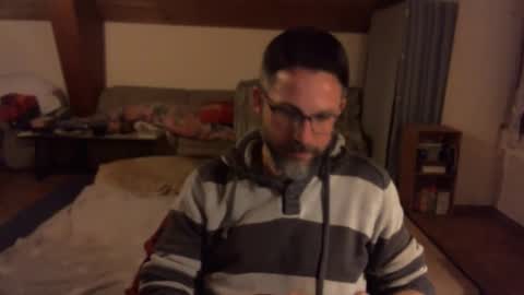 Snapshot of supersquirrel81 chatting on 11.06.25 supersquirrel81 online show from 11.06.25