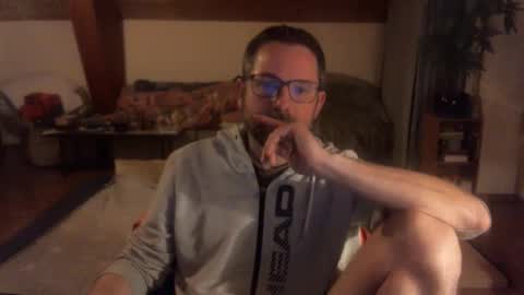 supersquirrel81 online show from 12.21.25