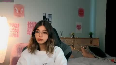 Sara online show from 05.15.26
