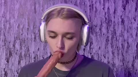 Vladiva online show from 01.24.25