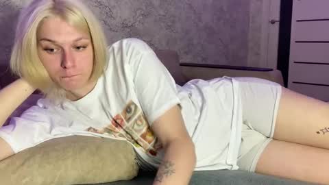 Vladiva online show from 10.15.25