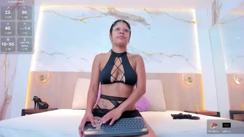 Susan online show from 11.22.25