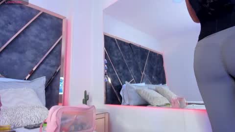 susanahenao online show from 03.31.26