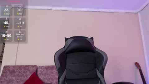 Susana hendrix    online show from 04.18.26