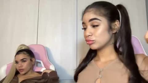 Snapshot of susandolls_ chatting on 02.18.25 susan online show from 02.18.25