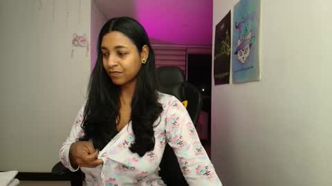 Susan Rhodes online show from 10.01.25